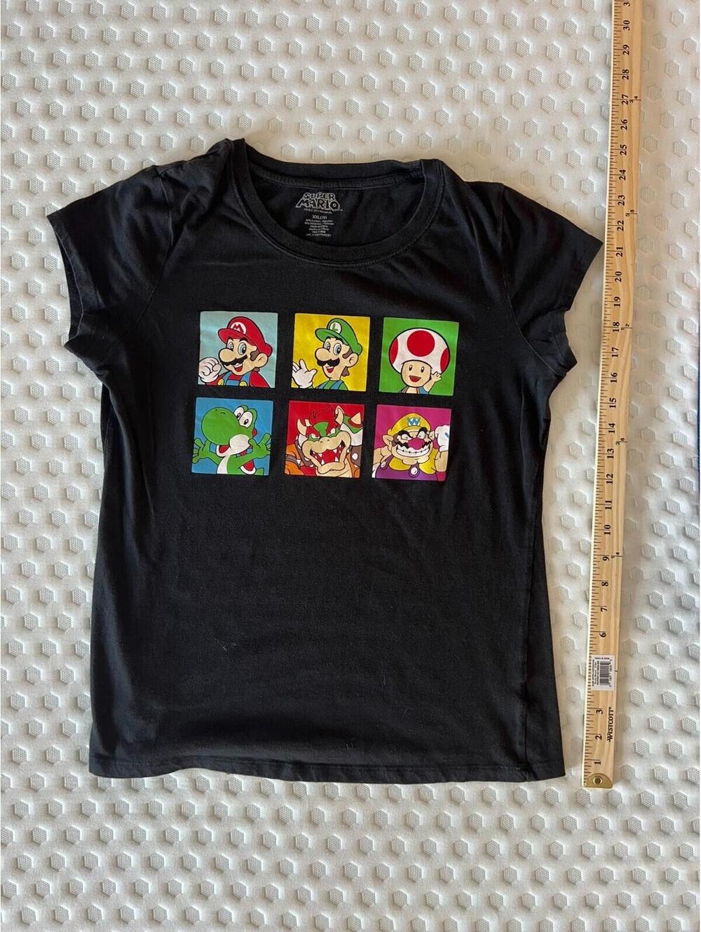 Super Mario Graphic T Shirt